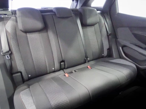 Peugeot 3008 1.2 PureTech 96KW S&S Active Pack