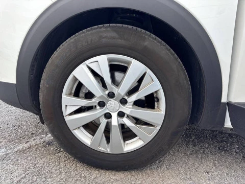 Peugeot 3008 1.2 PureTech 96KW S&S Active Pack