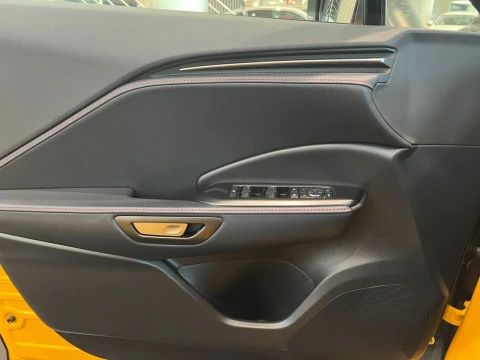 Lexus LBX 1.5 136cv HEV Emotion