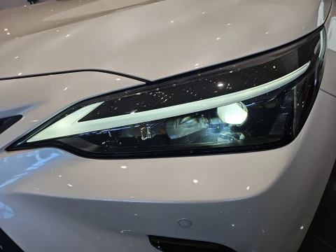 Lexus NX 450h+ Premium+ 4WD