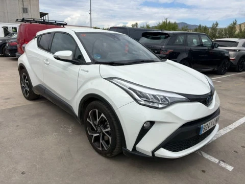 Toyota C-HR 2.0 180H Advance