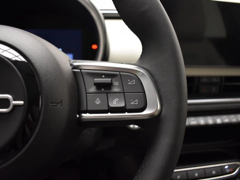 Fiat 600 600e La prima 54kwh 115kw (156cv)