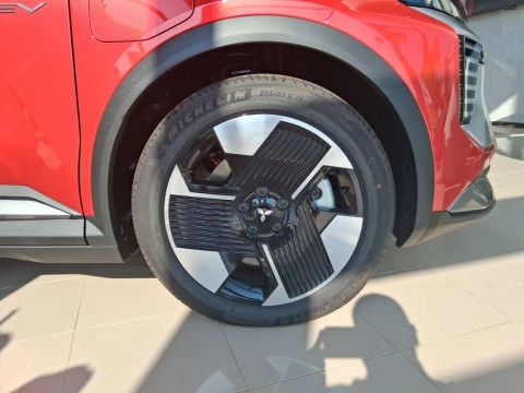 Mitsubishi Eclipse Cross 87 kWh Kaiteki