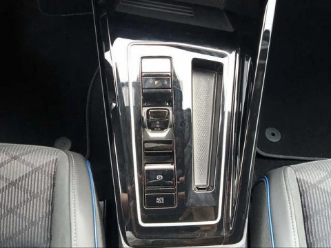 Volkswagen Golf R-Line 2.0 TDI 110 kW (150 CV) DSG