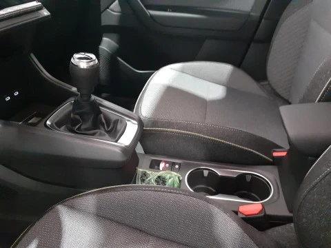 Renault Captur  techno Eco-G 100cv (74kW) -SS