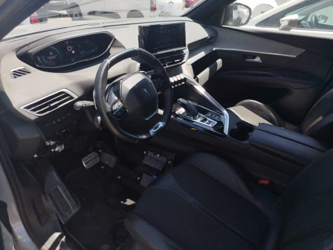 Peugeot 3008 Hybrid 300 e-EAT8 GT