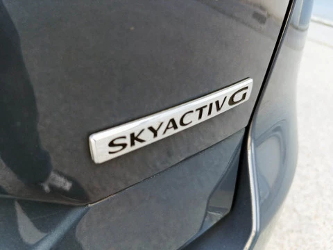 Mazda CX-5 (2022) 2.0 SKYACTIV-G 165CV MT 2WD ZENITH CON PACK BOSE