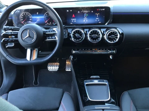 Mercedes-Benz Clase A  180 d Compacto