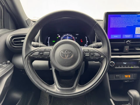 Toyota Yaris Cross 1.5 120H Active Plus