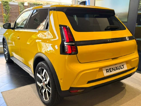 Renault 5 E-Tech Techno 90kW (120CV) Autonomía Urbana