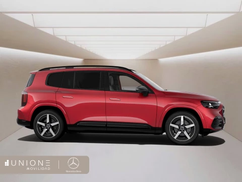 Mercedes-Benz GLB  200 con tecnología híbrida