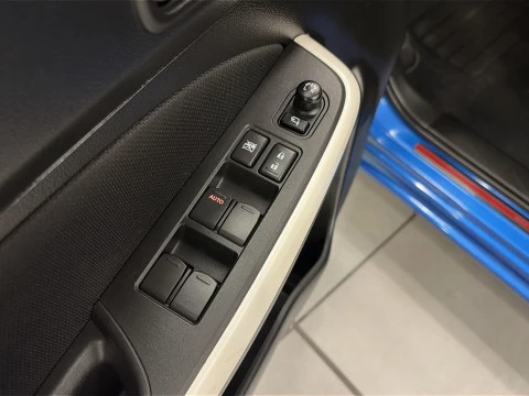 Suzuki Swift 1.0 GLE 82 kW (111 CV)