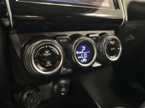 Suzuki Swift 1.0 GLE 82 kW (111 CV)