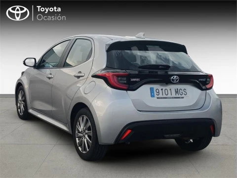 Toyota Yaris 5 Puertas Active Tech 120H Automático (e-CVT)