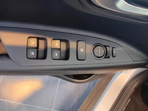 Kia Stonic 1.0 T-GDI MHEV IMT 74KW DRIVE 5P