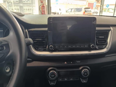 Kia Stonic 1.0 T-GDI MHEV IMT 74KW DRIVE 5P