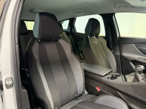 Peugeot 3008 1.5 BlueHDi 96kW (130CV) S&S Active Pack