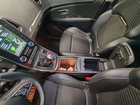 Renault Scenic Zen Blue dCi 110 kW (150CV) - SS