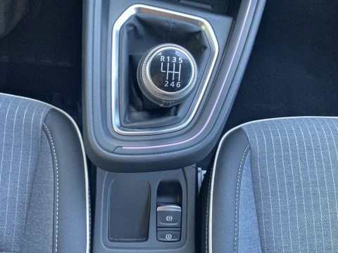 Renault Clio techno Eco-G 100cv (74kW)