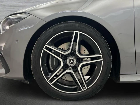 Mercedes-Benz CLA 220 D DCT
