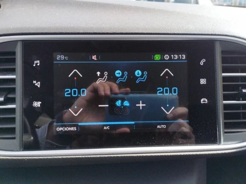 Peugeot 308 5p Allure Pack BlueHDI 130 S&S