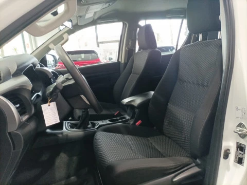 Toyota Hilux 2.4 D-4D Cabina Doble GX HVO100
