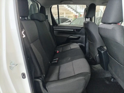 Toyota Hilux 2.4 D-4D Cabina Doble GX HVO100