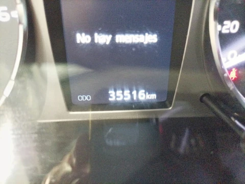 Toyota Hilux 2.4 D-4D Cabina Doble GX HVO100