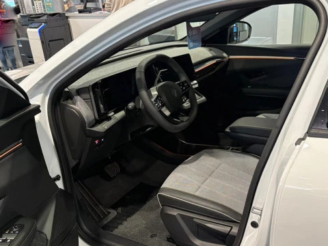 Renault Megane E-Tech Techno 160kW (220CV) autonomía confort