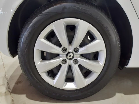 Renault Clio  Diesel  Blue dCi Business 74kW