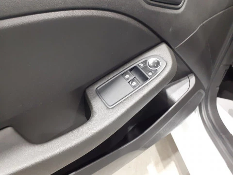 Renault Clio  Diesel  Blue dCi Business 74kW