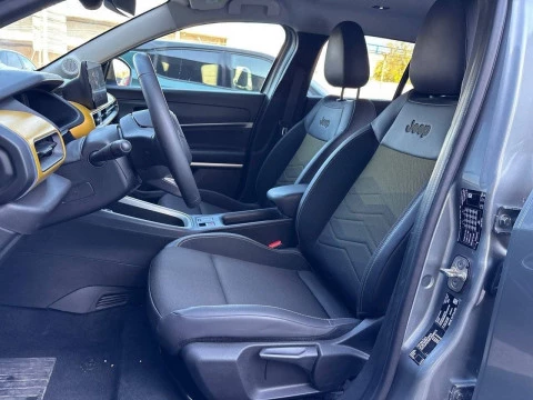 Jeep Avenger BEV 115kW (156CV) Summit