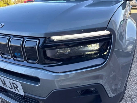 Jeep Avenger BEV 115kW (156CV) Summit