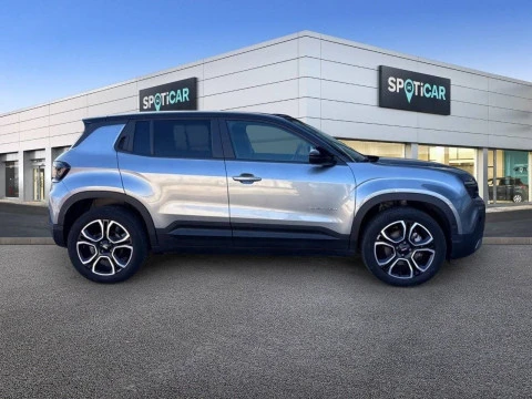 Jeep Avenger BEV 115kW (156CV) Summit