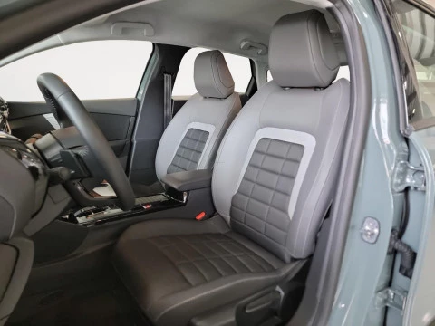 Citroën C4 Hybrid 145 ë-DCS6 Plus