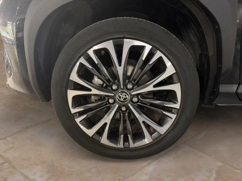 Toyota Yaris Cross 1.5 120H Style Plus