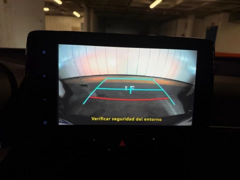 Toyota Yaris Cross 1.5 120H Style Plus