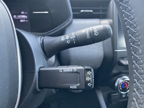 Renault Clio Evolution full hybrid E-Tech 145 (103Kw)