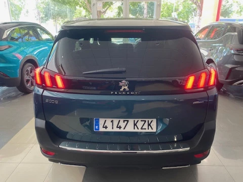 Peugeot 5008 GT-Line 1.2L PureTech 96kW (130CV) EAT8