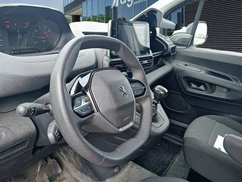 Peugeot Partner Premium Standard 600kg BlueHDi 73kW