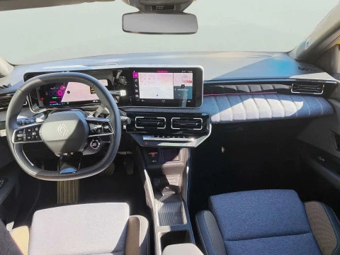 Renault 5 E-Tech   Techno autonomia urbana 90kW