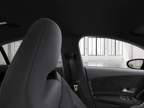 Mercedes-Benz Clase CLA  250 e Coupé con tecnología híbrida