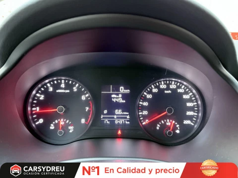 Kia Stonic 1.0 T-GDi 74kW (100CV) Drive