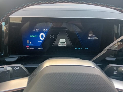 Renault Rafale Esprit Alpine E-Tech full hybrid 147kW