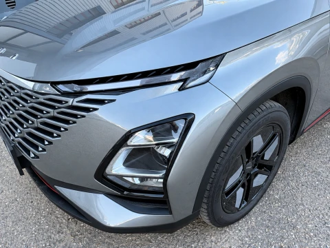 Omoda 5 MY2 - Premium 1.6 TGDI 108kW (14cv)