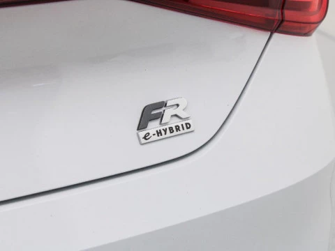 Seat Leon 1.5 PHEV 150KW S/S FR 75 ANIVERSARIO DSG 204 5P