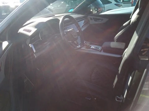 Audi Q8 60 TFSIe S Line Plus 340kW quattro tip