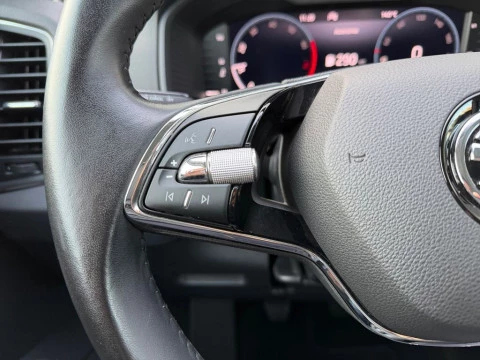 Skoda Karoq  1.5 TSI Ambition ACT 110KW