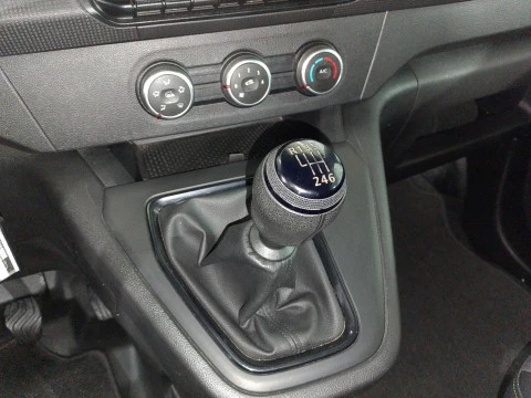 Renault Kangoo Furgón Kangoo Fg. 1.5Blue dCi Profesional Abrete Sesamo 70kW