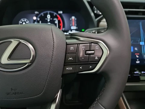 Lexus LBX 1.5 136cv HEV Elegant+